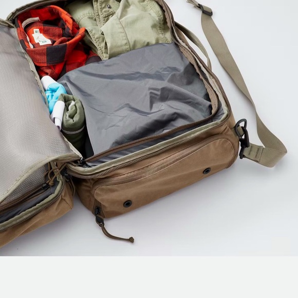 Mystery Ranch x Huckberry Mission Hybrid 40L - Like New - Use Only Once. - Picture 6 of 9